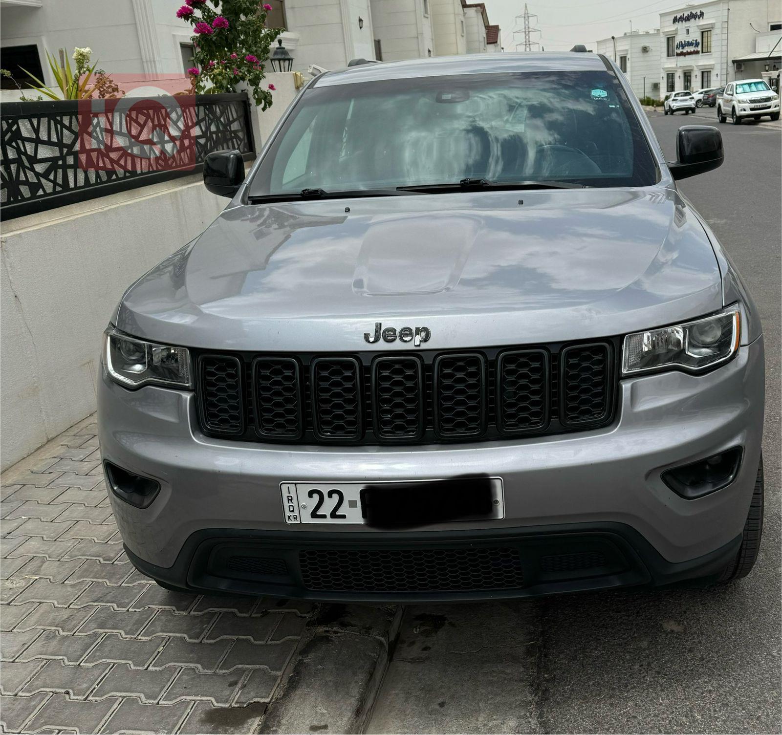 جیپ گراند شیرۆکی